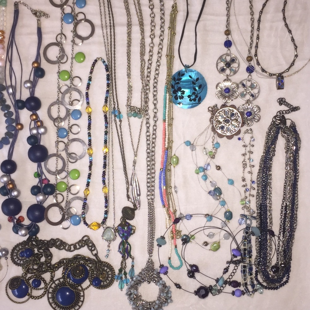 Jewelry Lot Blue Necklaces LBS